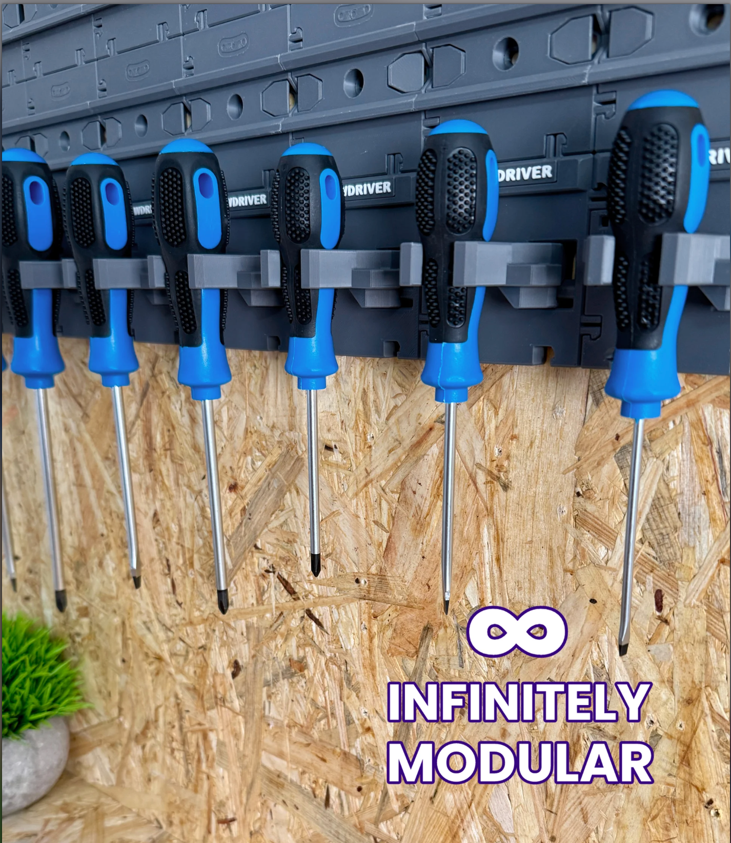Cargo Connect: Gripper - Modular Wall Holder